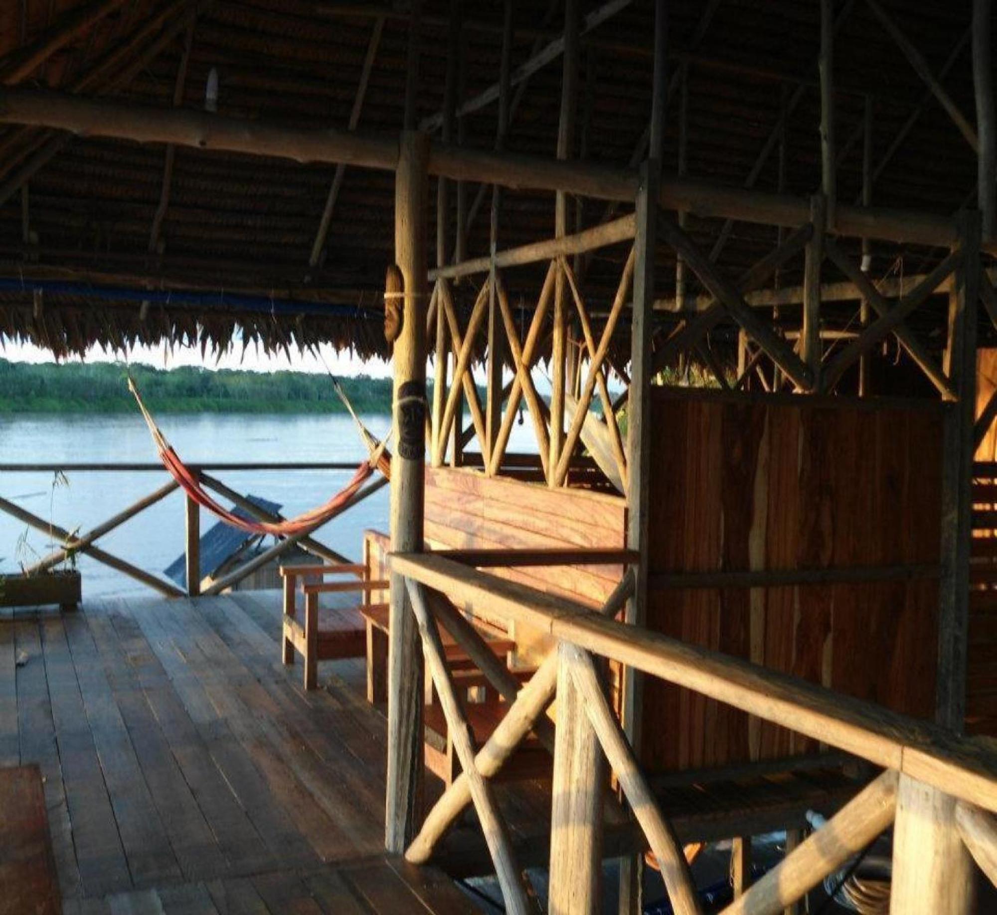 Cabana Flotante Kurupira เลติเซีย ภายนอก รูปภาพ
