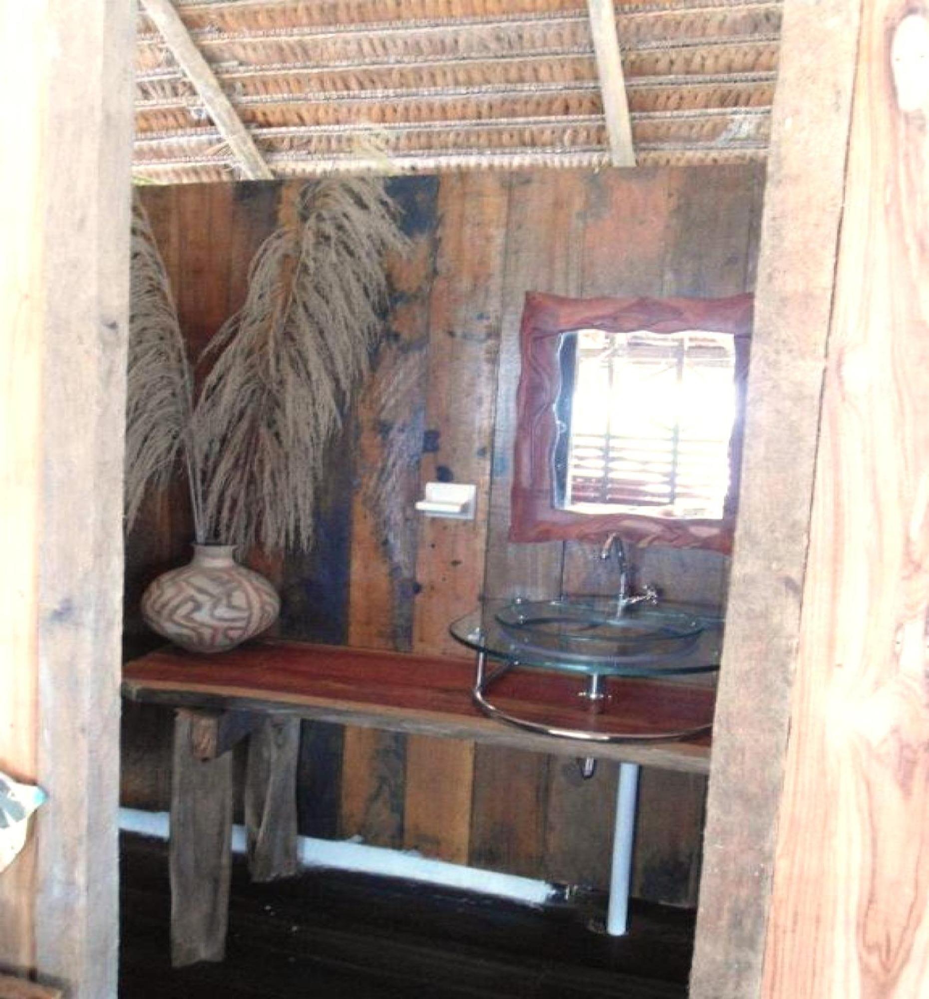 Cabana Flotante Kurupira เลติเซีย ภายนอก รูปภาพ