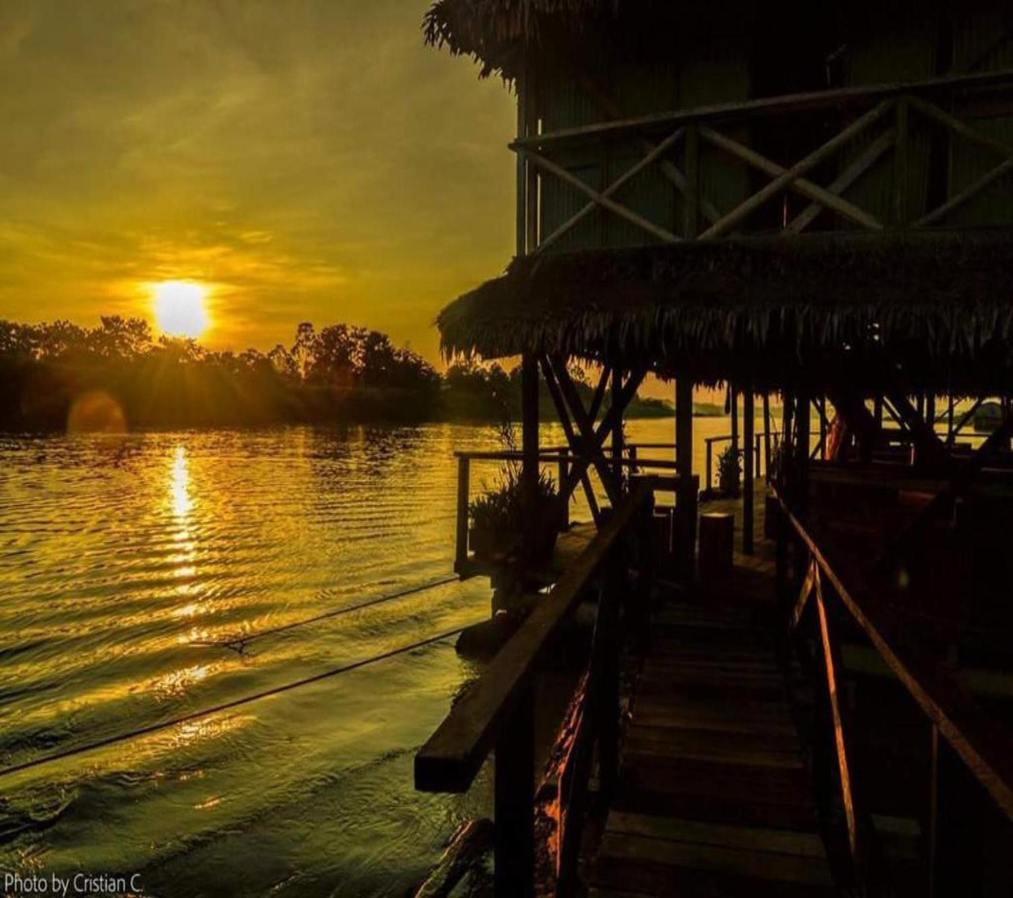 Cabana Flotante Kurupira เลติเซีย ภายนอก รูปภาพ
