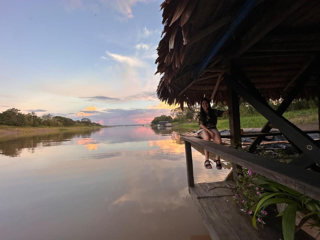 Cabana Flotante Kurupira เลติเซีย ภายนอก รูปภาพ